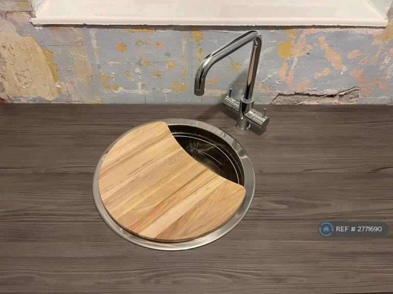 2 bedroom flat in King St, Plymouth, PL1 (2 bed) (#2771690)