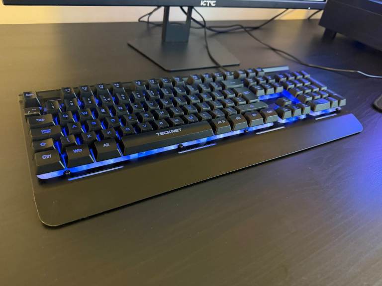 Tecknet RGB Gaming Keyboard