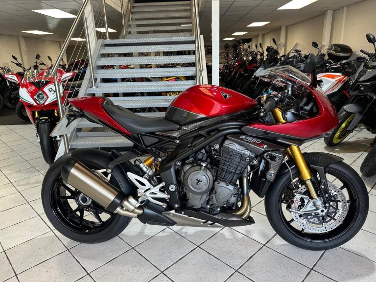 Triumph Speed Triple 1200 RR 2022