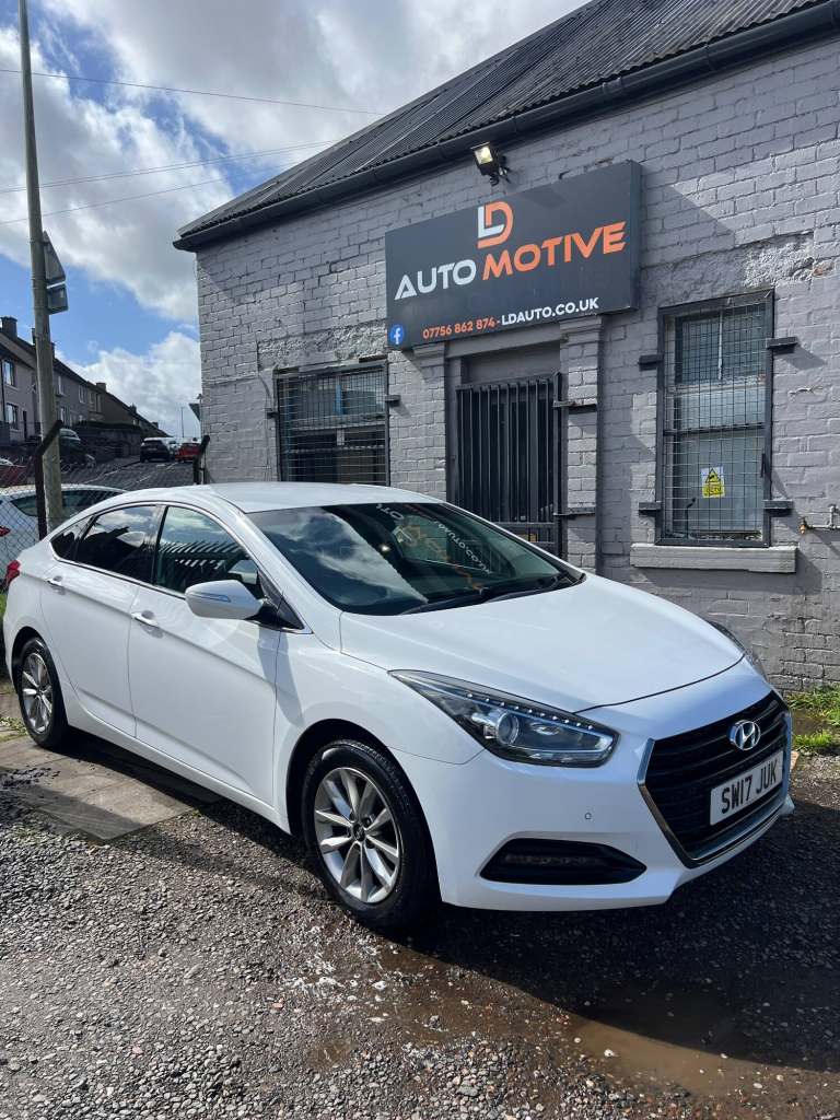 2017 Hyundai i40 1.7 CRDi [115] Blue Drive SE Nav Business 4dr SALOON Diesel Manual