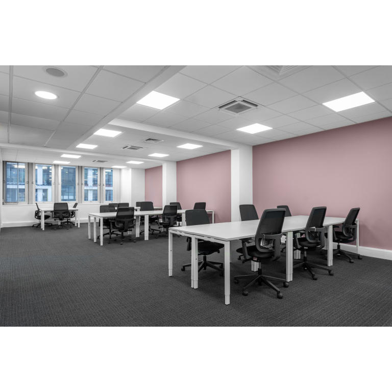 London - W1S1BN \ Find Office Space with 5 Desks