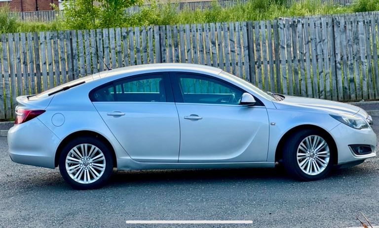Vauxhall, INSIGNIA, Hatchback, 2014, Manual, 1956 (cc), 5 doors