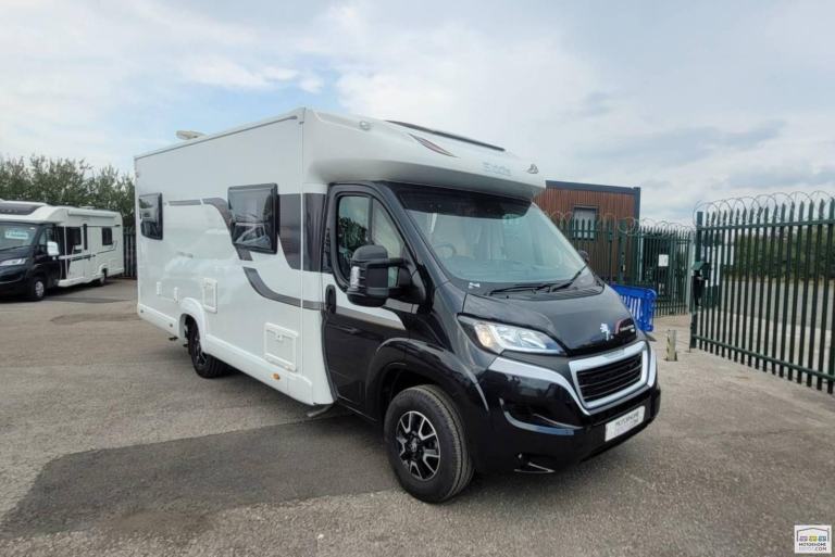 2023 Elddis Autoquest 196