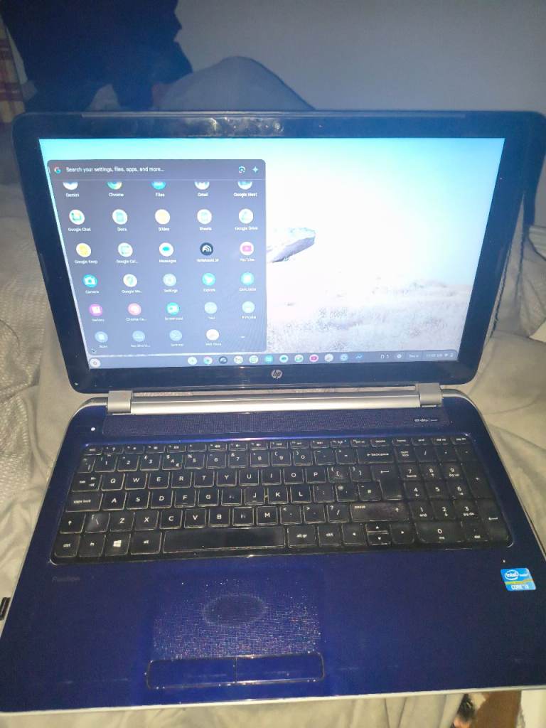 HP laptop with Os system 