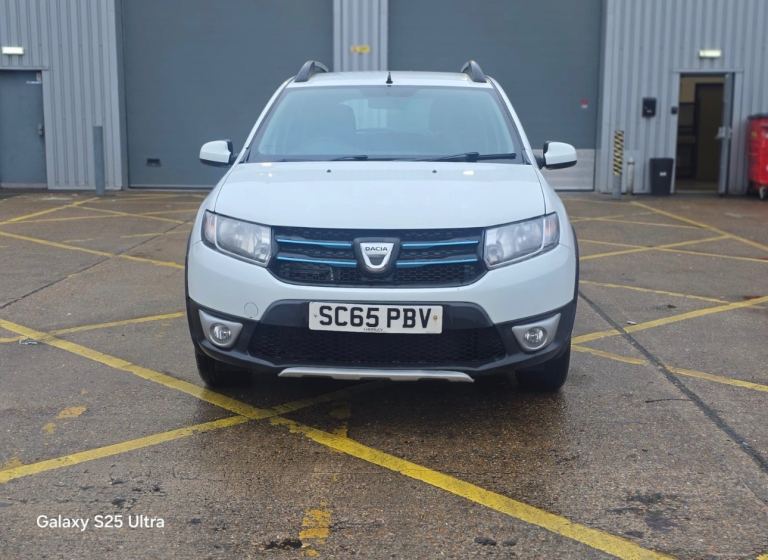 Dacia, SANDERO STEPWAY Laureate, Hatchback, 2015, Manual, 1461 (cc), 5 doors
