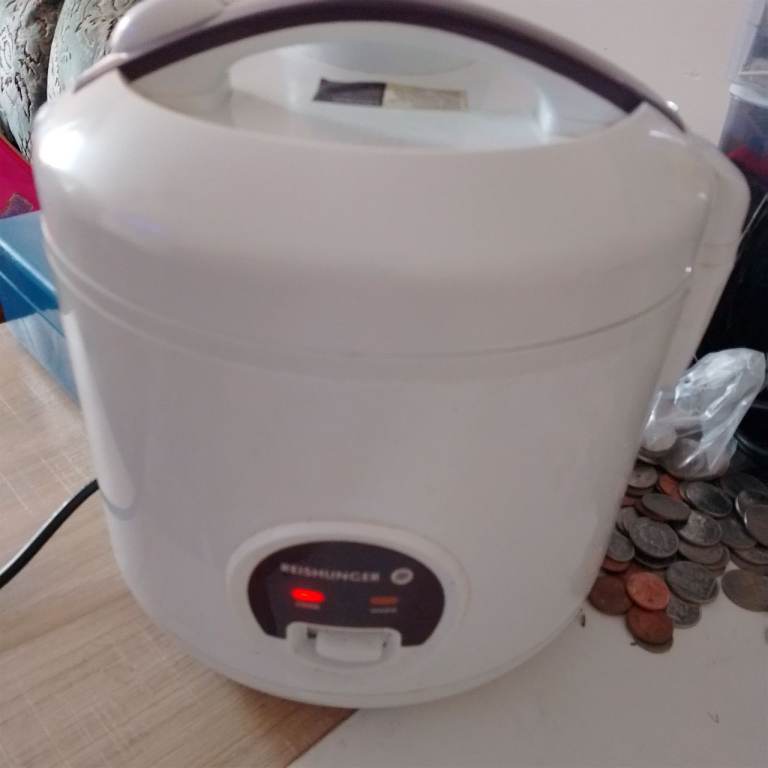 Rice cooker 8.00 pound cash if two iteams bought today get a free like Fitbit watch today only 
