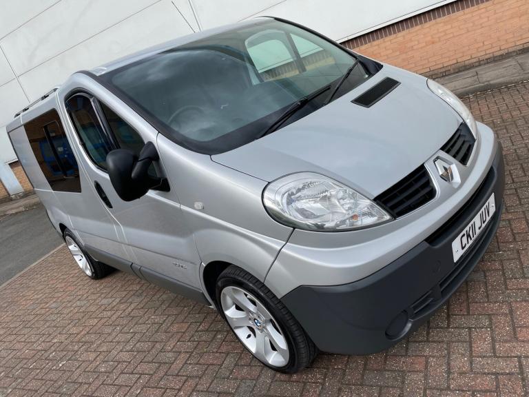 2011 Renault Trafic SL27dCi 115 [A/C & Sat Nav] Camper/ Day Van *1 Year Warranty* PANEL VAN Diese...