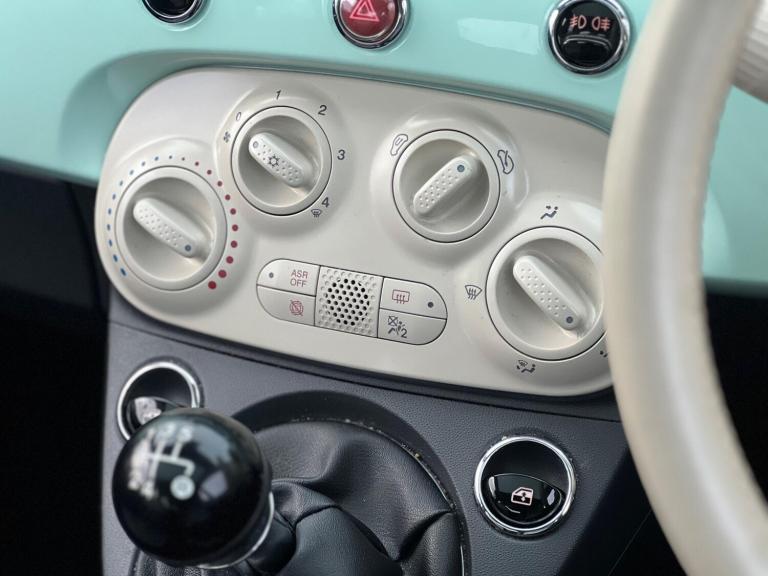 2016 Fiat 500 1.2 Lounge Euro 6 (s/s) 3dr HATCHBACK Petrol Manual