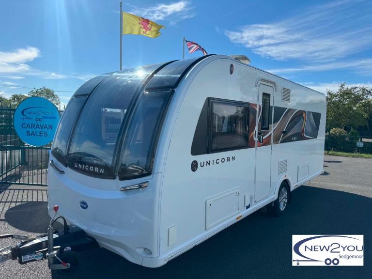 2023 Bailey Unicorn Vigo 4 Berth TRANSVERE BED Caravan - STOCK J052