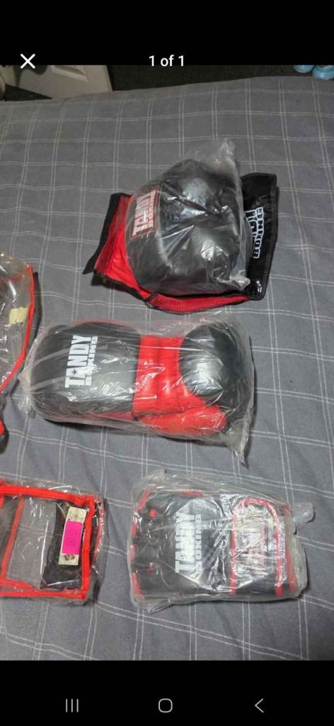 Boxing gloves. Mma gloves. Boxing head gear