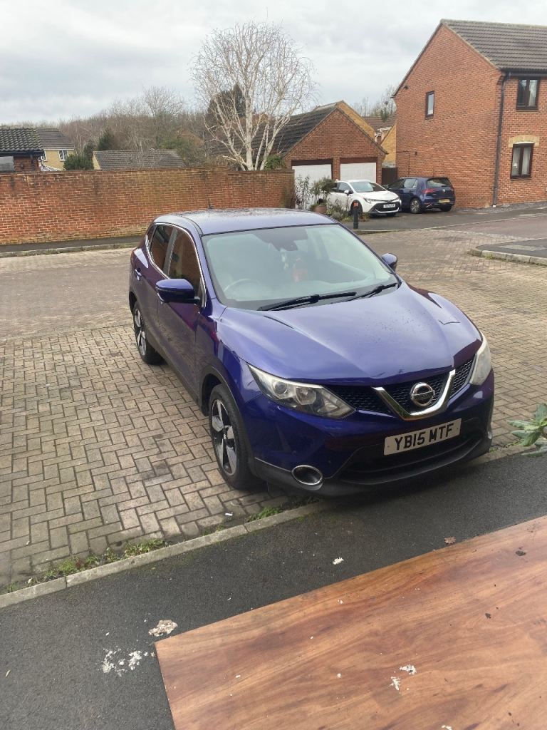 Nissan, QASHQAI, Hatchback, 2015, Manual, 1197 (cc), 5 doors