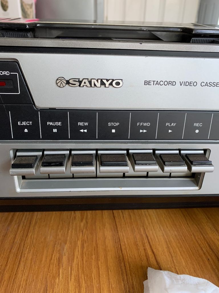 Sanyo Betacord Video Cassette Recorder – Good Condition