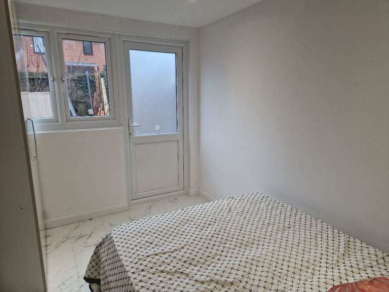 room to rent