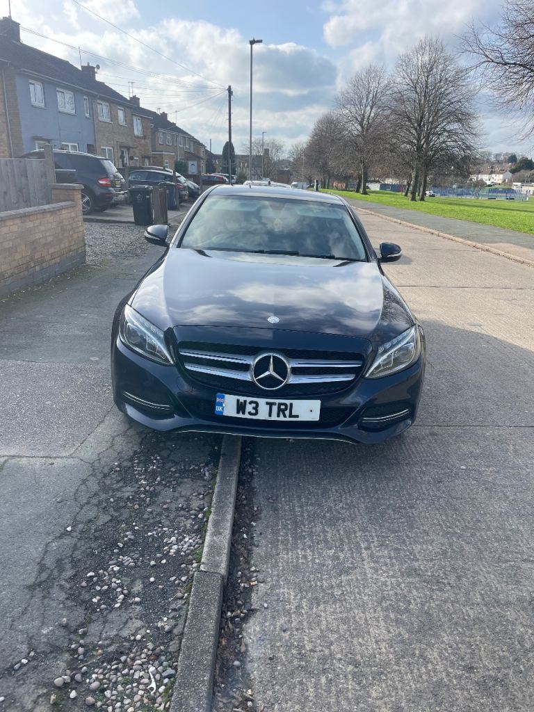 Mercedes-Benz, C CLASS, Saloon, 2015, Semi-Auto, 2143 (cc), 4 doors