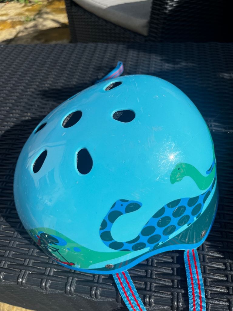 Kids bike/scooter helmet