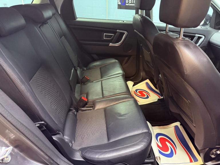 2017 Land Rover Discovery Sport 2.0 TD4 SE Tech 4WD Euro 6 (s/s) 5dr ESTATE Diesel Manual