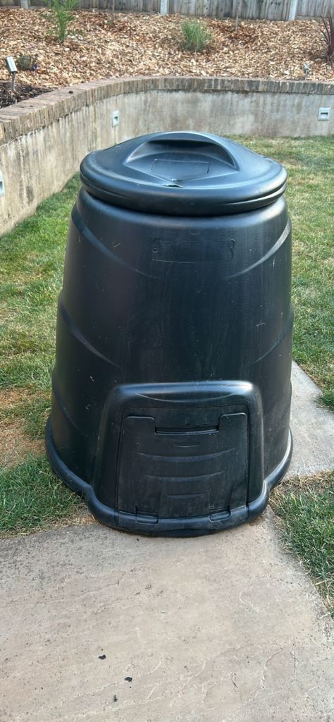 Verve beehive composter 220L