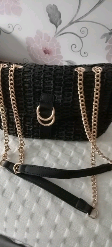 New black straw bag 