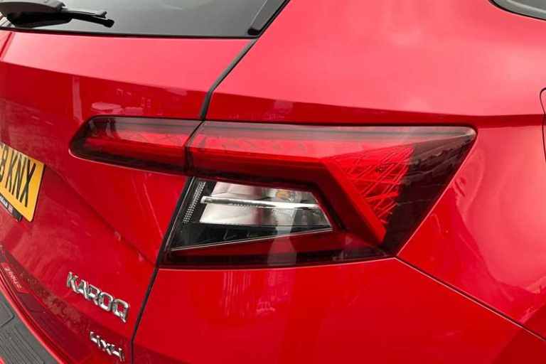 2019 Skoda Karoq 2.0 TDI Sport Line 4x4 5dr ESTATE DIESEL Manual