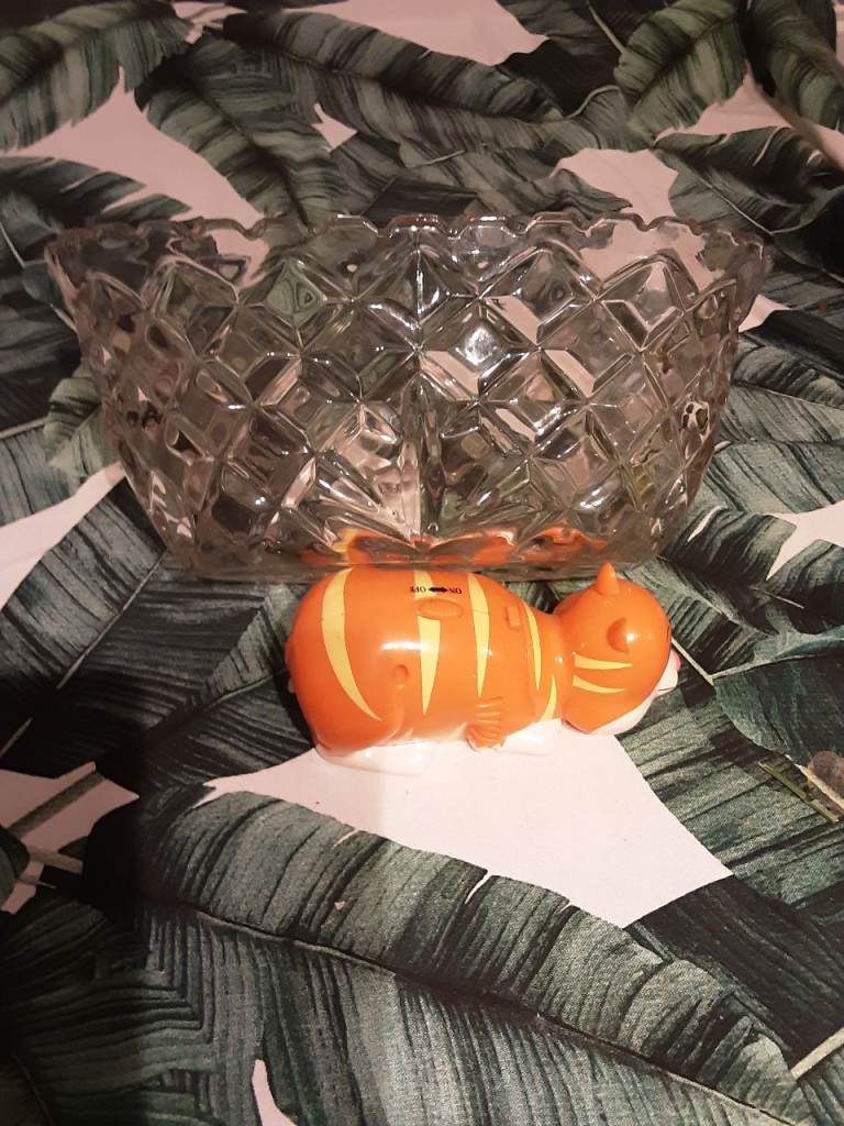 Fruit bowl vintage glass fruit bowl 