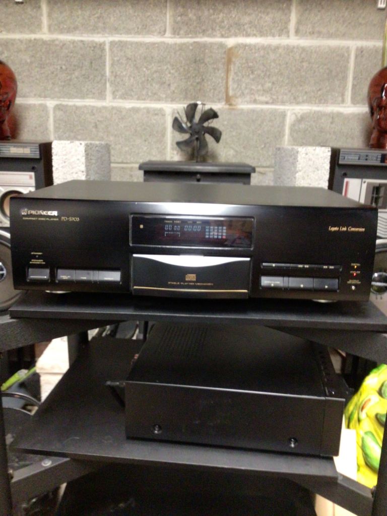 ****REDUCED*** PIONEER PD-5703 CD PLAYER