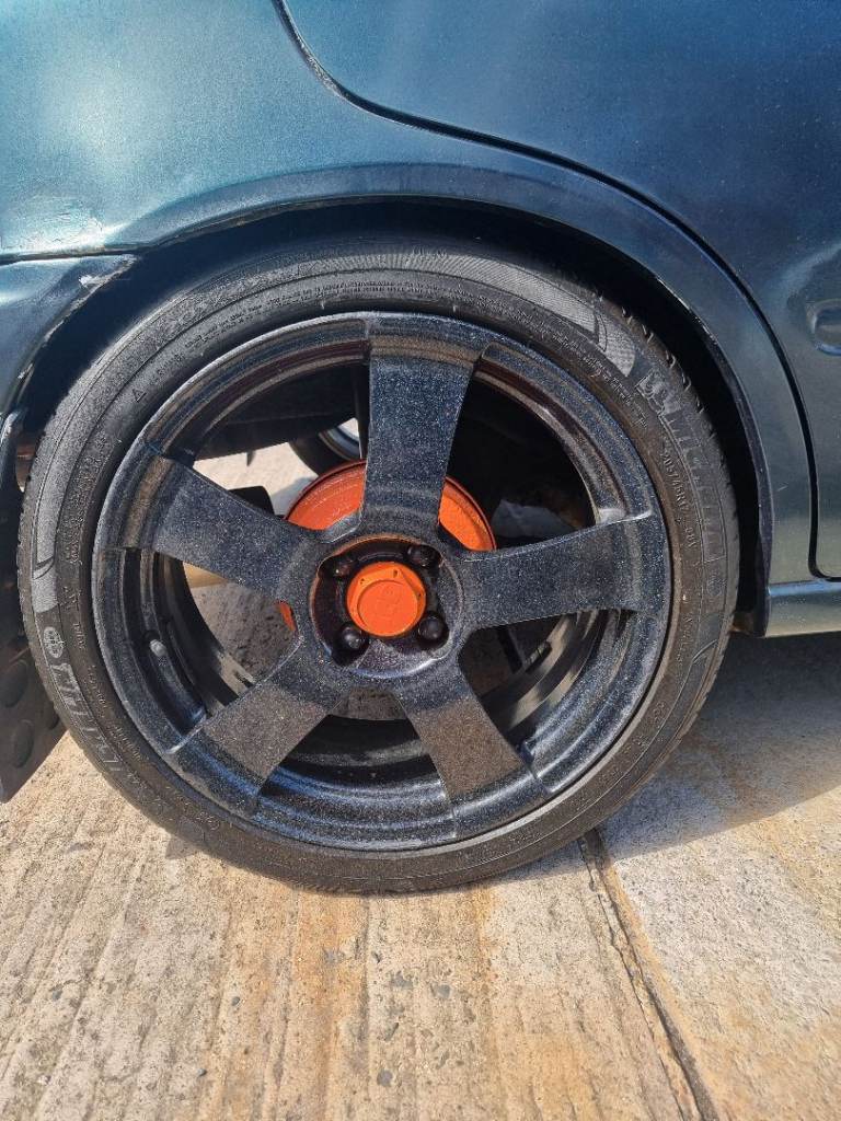 4x100 alloys wheels
