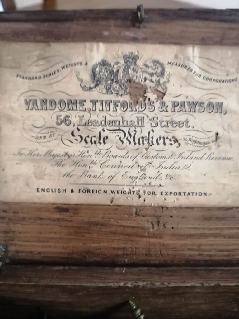 Boxed victorian apothecary scales 