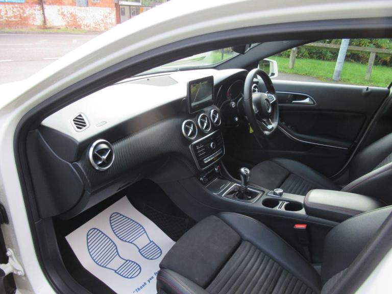 2017 Mercedes-Benz A-Class 2.1 A200d AMG Line Euro 6 (s/s) 5dr HATCHBACK Diesel Manual