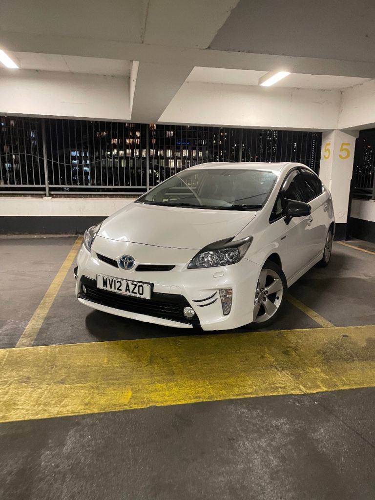 Toyota Prius 2012 Hybrid Hatchback Automatic 