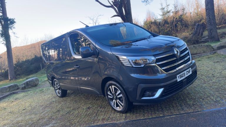 Renault, TRAFIC, Panel Van, 2023, Manual, 1997 (cc)
