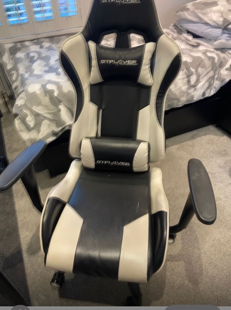 GT player gaming cjair