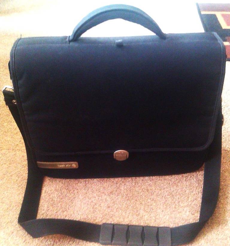 Black Laptop Carry Bag - Good Condition