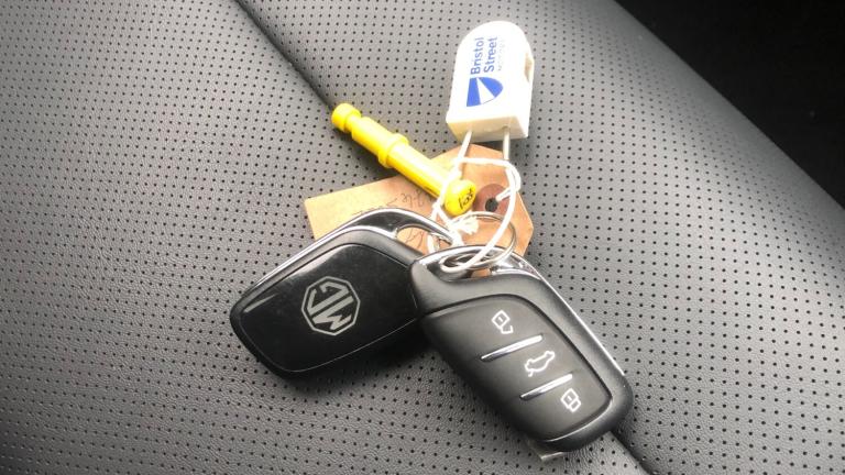 2024 MG MG ZS 1.5 Hybrid+ Trophy 5dr Auto HATCHBACK PETROL/ELECTRIC Automatic