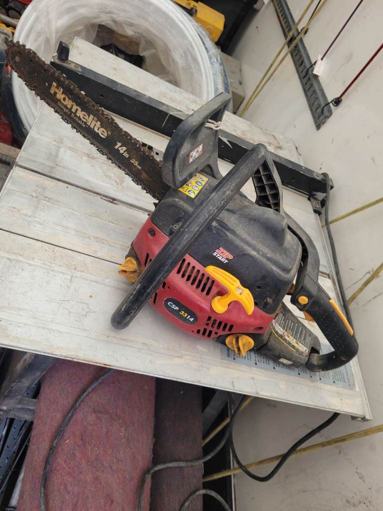 Homelite petrol chainsaw in good condition 