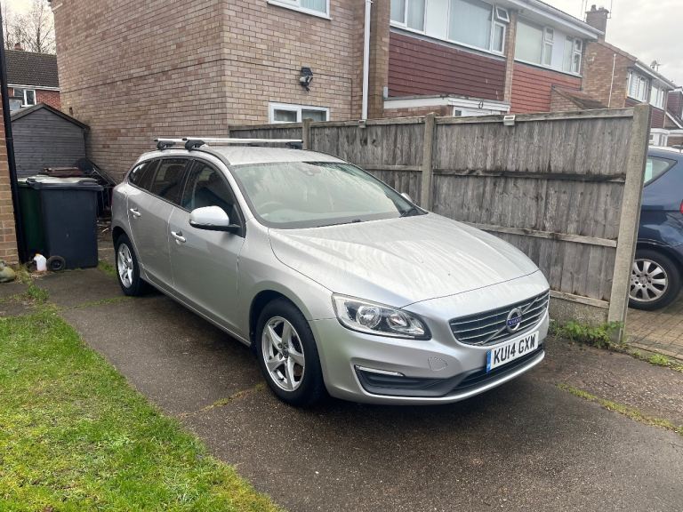 Volvo, V60, Estate, 2014, Manual, 1560 (cc), 5 doors