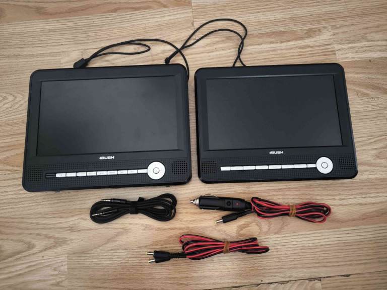Twin Dual Screen Portable DVD In Car 9"