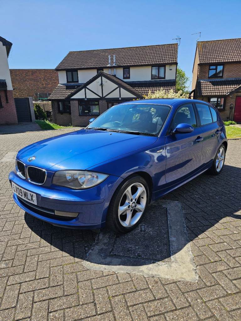 BMW, 1 SERIES, Hatchback, 2009, Manual, 1995 (cc), 5 doors