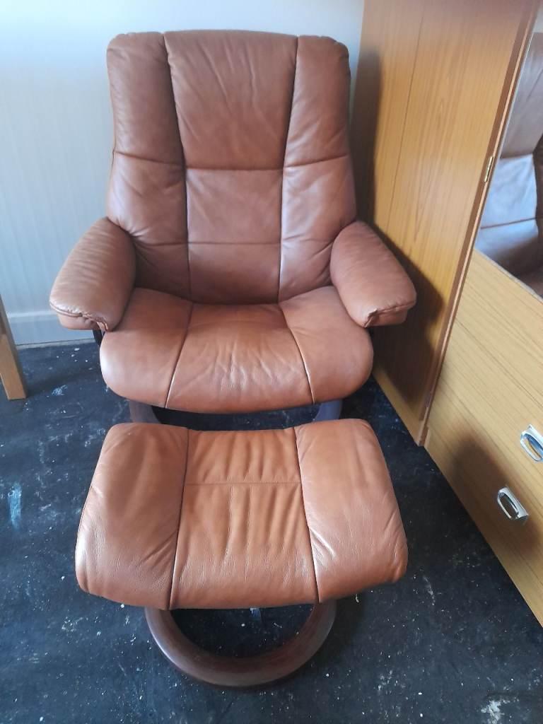 Stressless chair