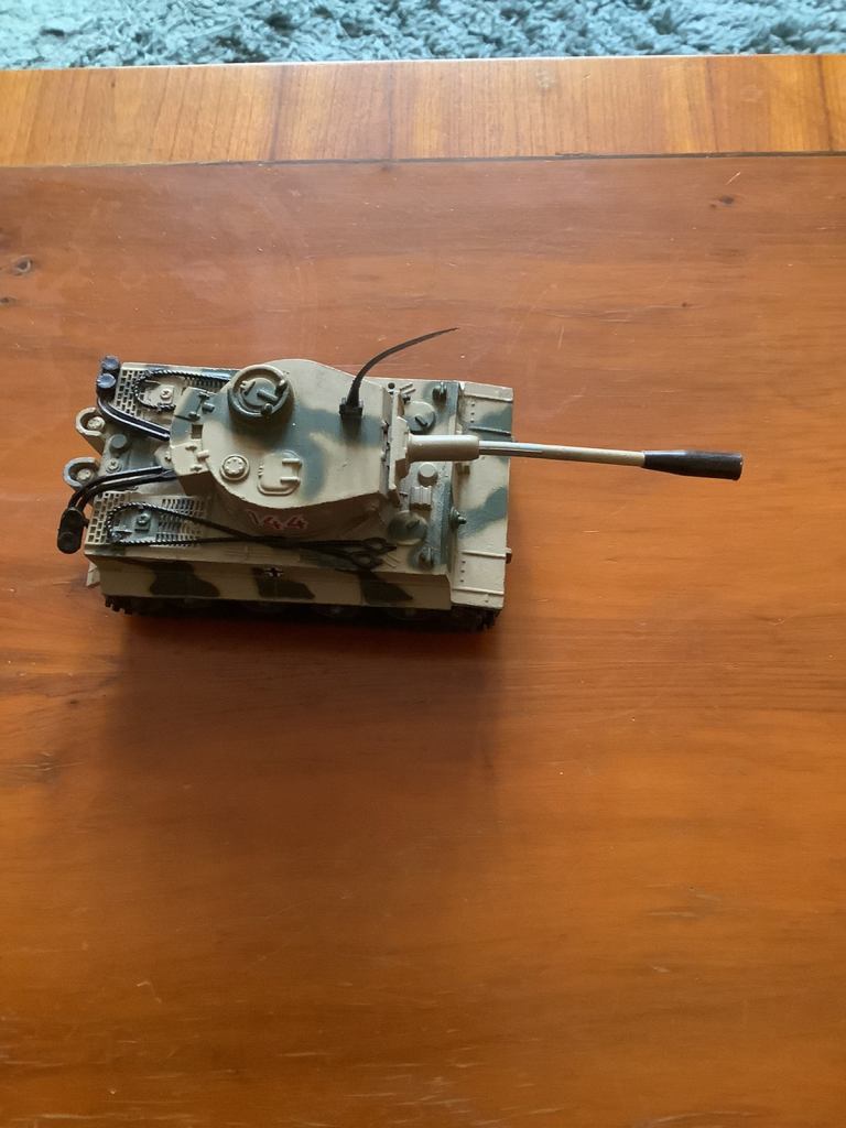 Corgi toys pat app 20660/73 tiger1 tank 