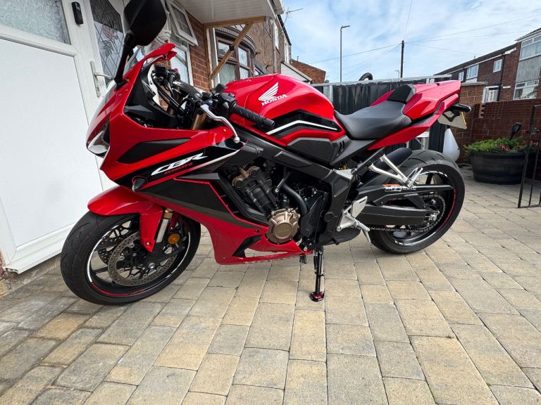 Honda CBR650R