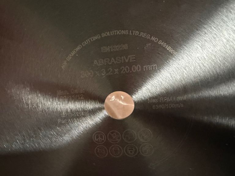 Stihl saw diamond blades 300mm x20