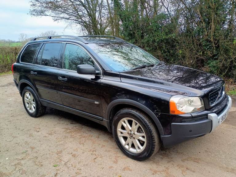 VOLVO XC90 D5 SE AUTO 7 SEATS 2006