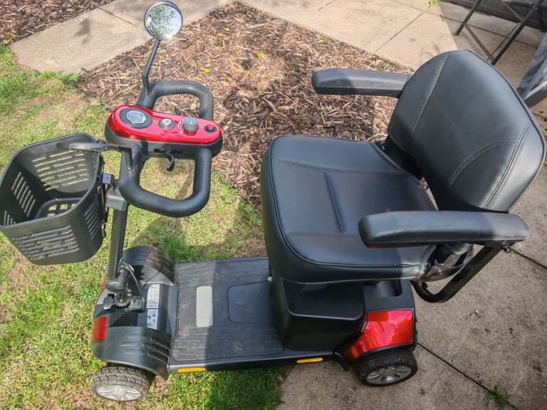 Mobility Scooter with Basket – Good Condition