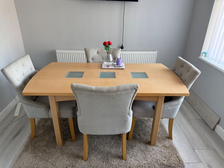 Table and 4 chairs