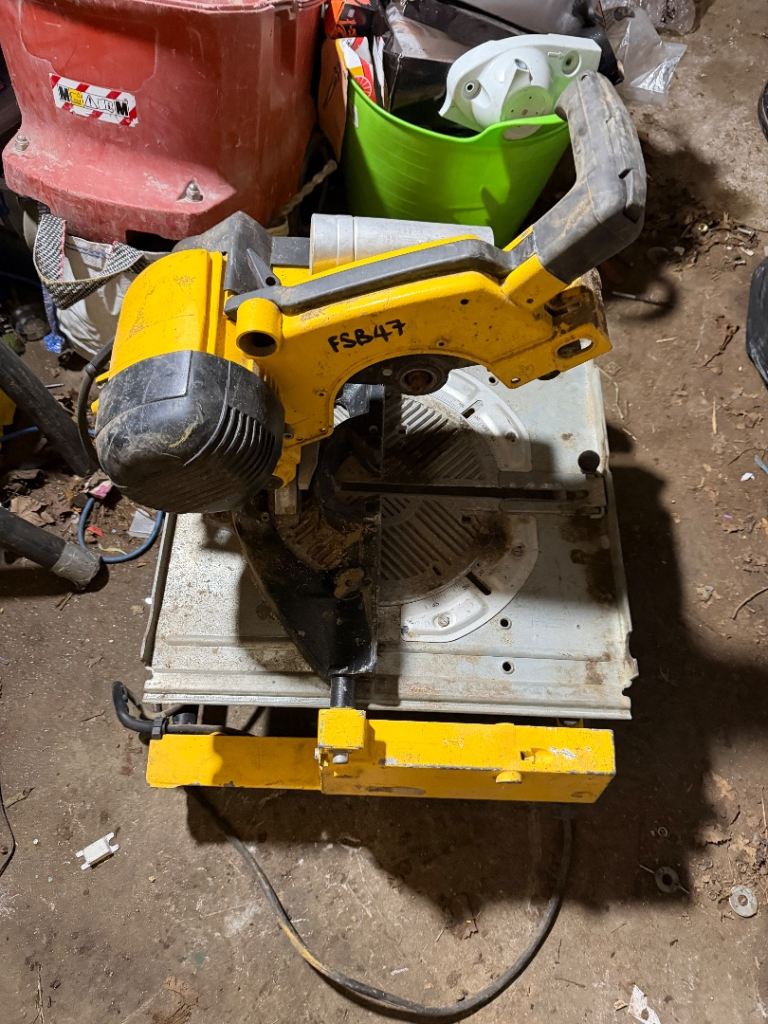 Dewalt flip over saw for parts only