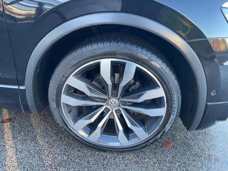 2020 Volkswagen Tiguan 1.5 TSI EVO R-Line Tech DSG Euro 6 (s/s) 5dr ESTATE Petrol Automatic