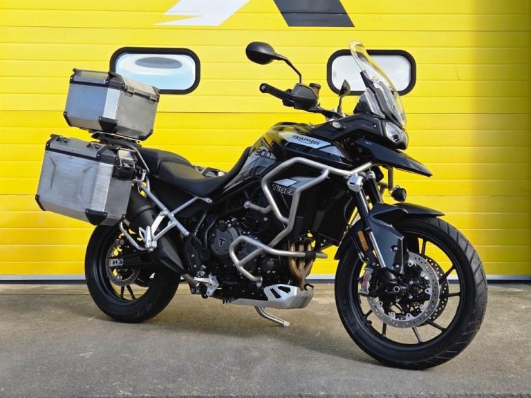 Triumph Tiger 900 GT LOW! MASSIVE SPEC! GREAT CONDITION