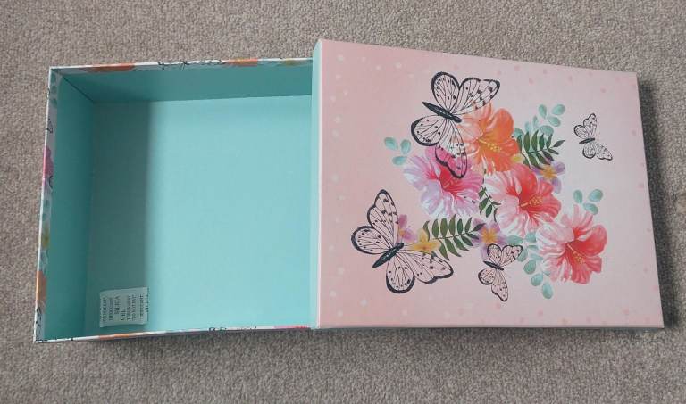  Wedding accessory bundle