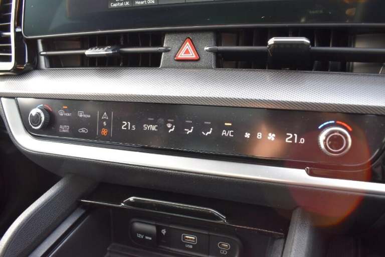 2025 Kia Sportage 1.6 T Gdi 48v Gt Line S Suv 5dr Petrol Dct Euro 6 (s/s) (157 Bhp) ESTATE Petrol...