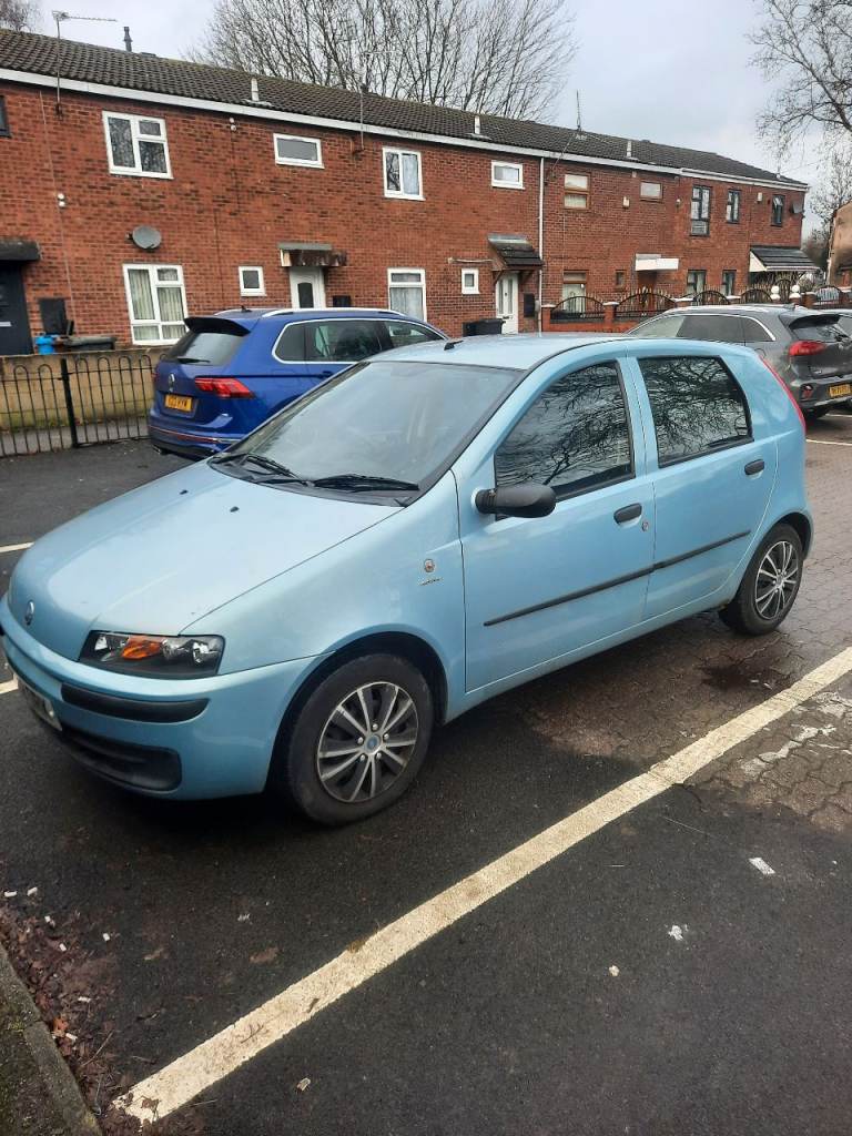 Fiat, PUNTO, Hatchback, 2002, Manual, 1242 (cc), 5 doors